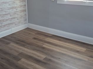 267 N Main St #1, Chadron, NE 69337