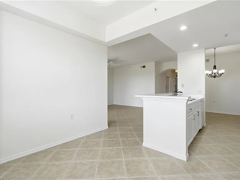 2710 Cypress Trace Cir #3021 — Photo 18