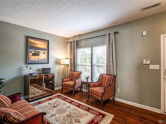 2nd image of 3590 Armada Dr