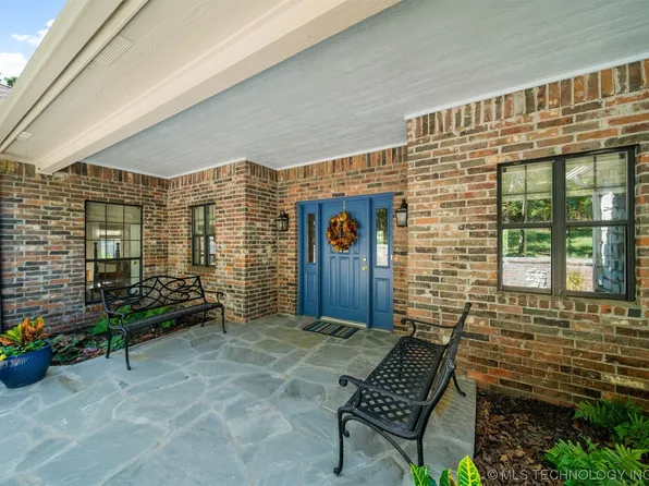 1422 E Old North Rd N, Sand Springs, OK 74063