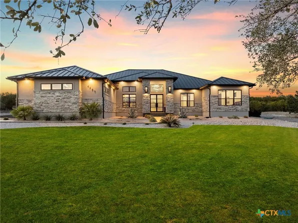 1709 Paradise Pkwy, Canyon Lake, TX 78133