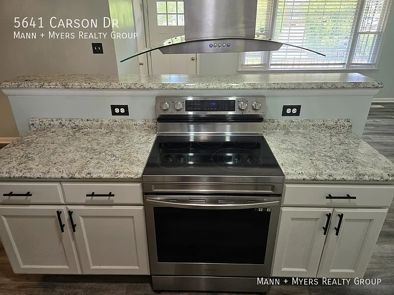 5641 Carson Dr — Photo 9