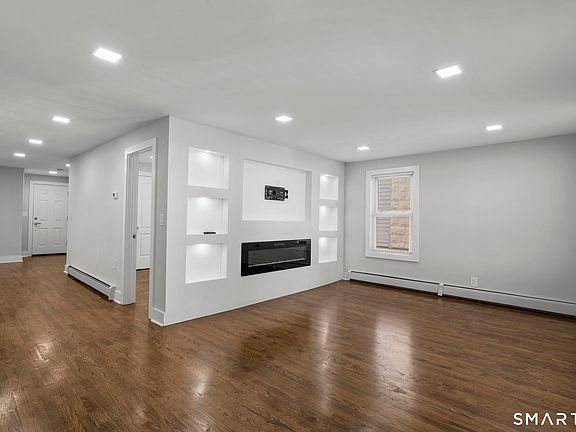 2nd image of 75 Commercial Street
