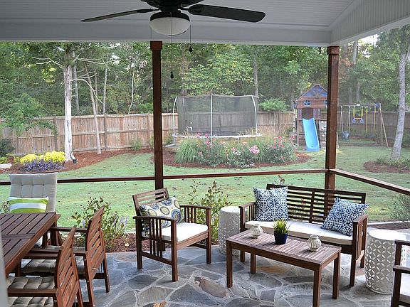 screened porch