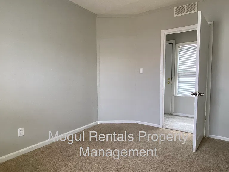 1717 S Wichita St #1 — Photo 11