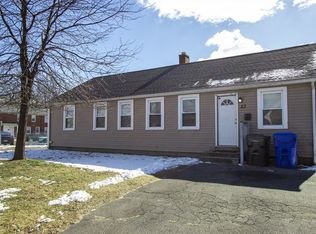 53-55 Fernwold St, Springfield, MA 01104