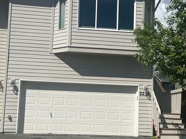 2233 Ridgemont Dr, Anchorage, AK 99507