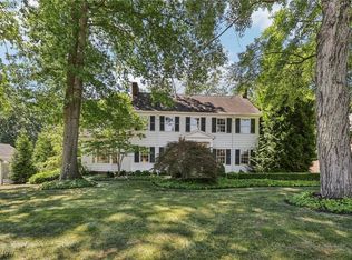 922 Mayfair Rd, Akron, OH 44303