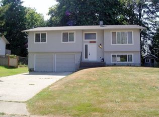 6885 Thebes St NE, Bremerton, WA 98311
