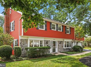 12211 Mount Pleasant Dr, Laurel, MD 20708