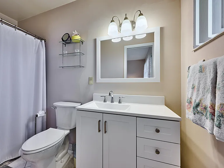 2804 Crosley Dr E #F — Photo 19