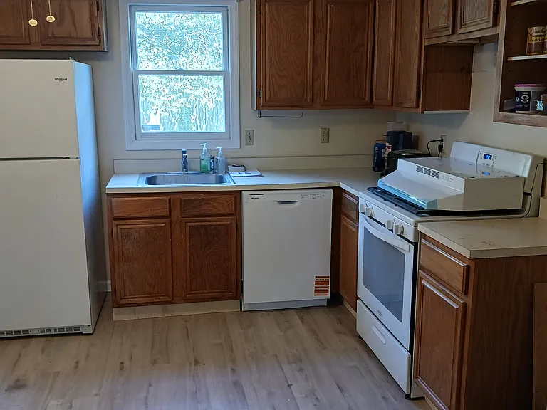 3 Brayton Ct — Photo 4