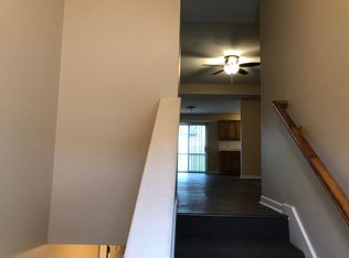 616 NW Scenic Ln, Grain Valley, MO 64029