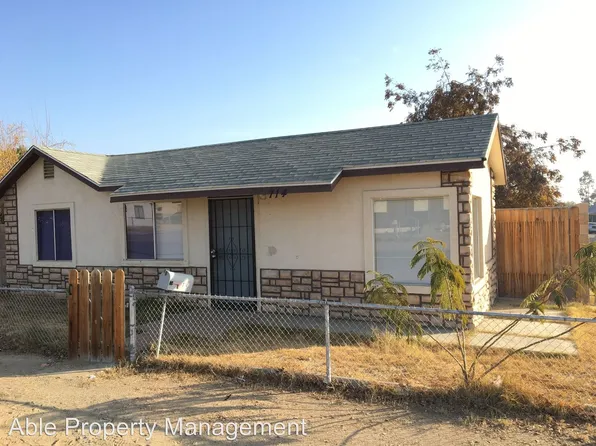 714 Grant Dr, Bakersfield, CA 93308