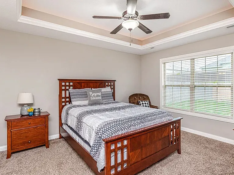 3505 Yellowwood Dr — Photo 7