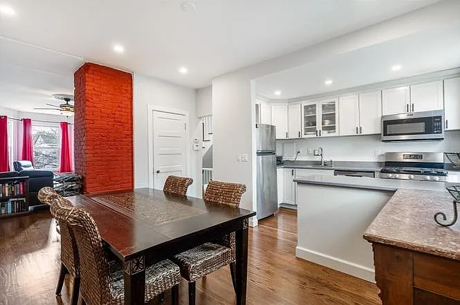 231 Broadway #6 — Photo 2