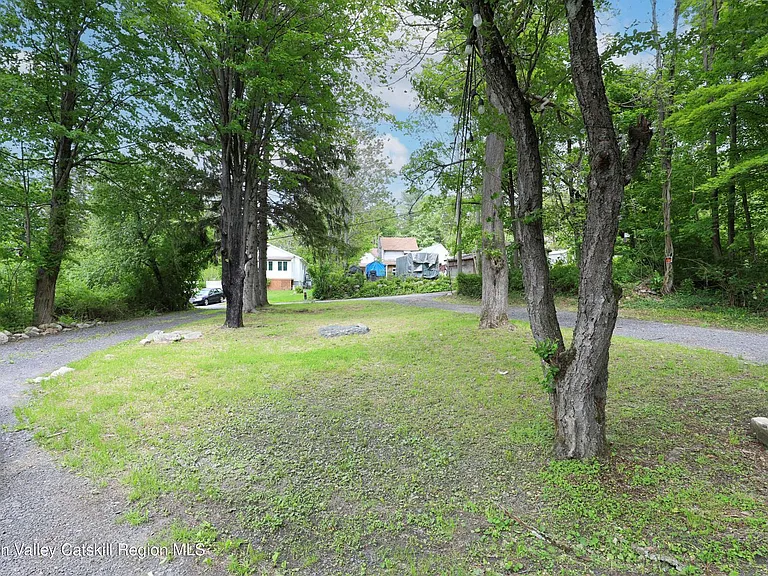 17 Rear Chapel St #1 — Photo 3