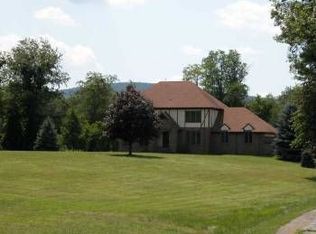 13471 Harpers Ferry Rd, Purcellville, VA 20132
