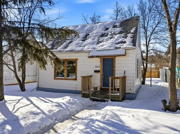 1162 Queen STREET, Regina, SK S4T 4B2