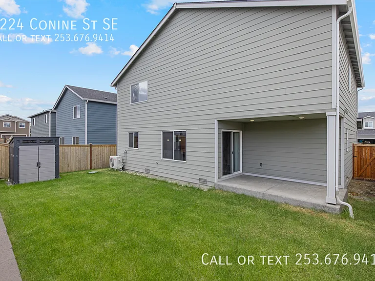 9224 Conine St SE — Photo 26
