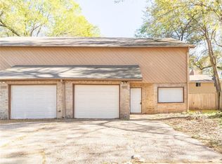 17763 S Cypress Villas Dr UNIT B, Spring, TX 77379