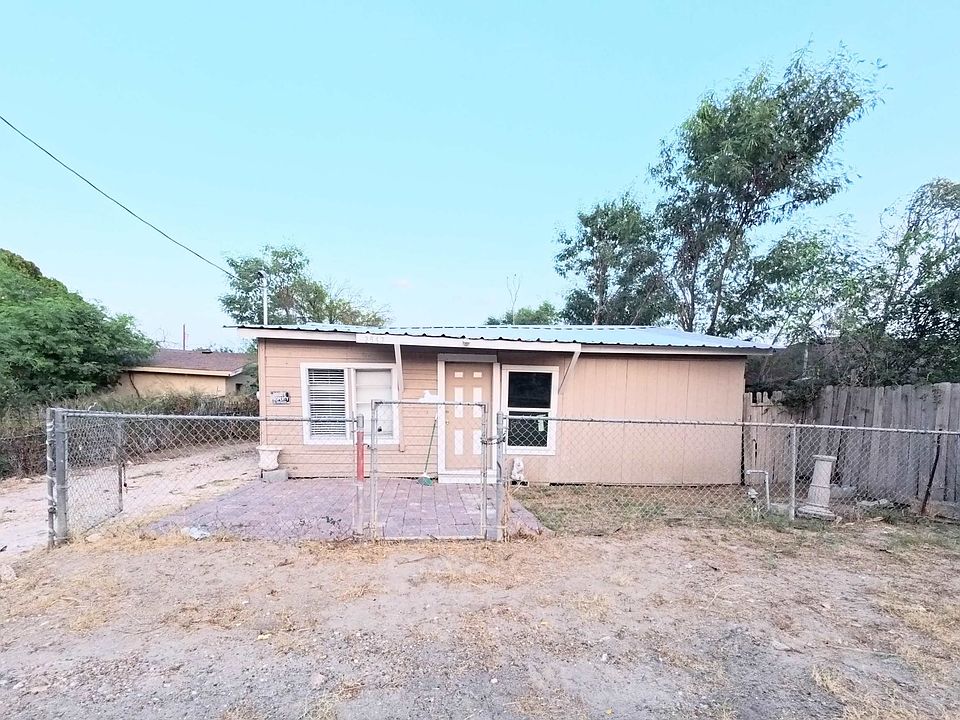 1st image of 2517 Santa Rita Ave