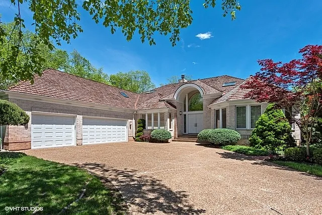 1745 Lilly Ct photo 1
