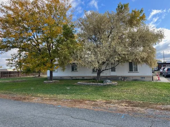 1650 11th St, Baker City, OR 97814