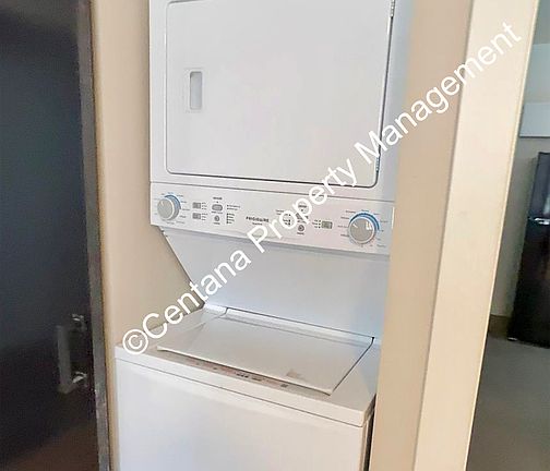 2nd image of 701 W Galena St #4222FA199