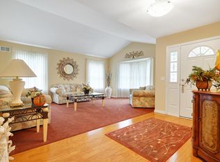 44 Foxwood Rd, Lakewood, NJ 08701