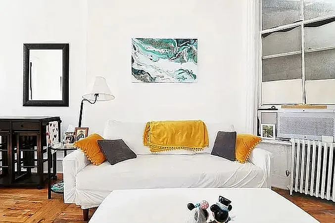 349 W Broadway #21 — Photo 4