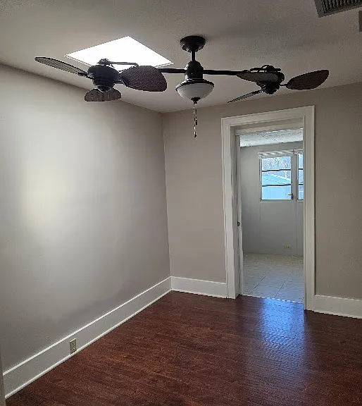 1453 Grove St — Photo 12