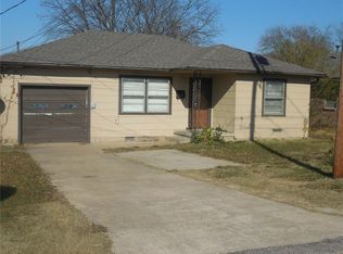 718 Orchard St, Ada, OK 74820