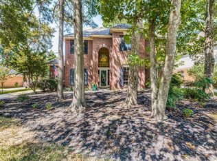 39 N Duskwood Pl, Spring, TX 77381