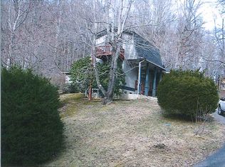 177 Smokies Rdg, Waynesville, NC 28786