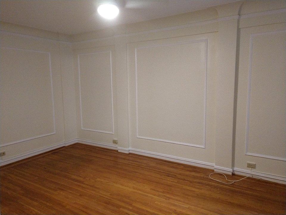 Main room, 12 ft by 19 ft