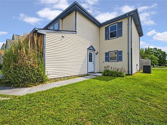 3rd image of 4228 Langley Ct