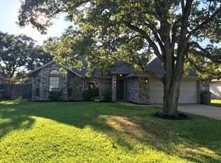 5605 Middlebury Dr, Bryan, TX 77802