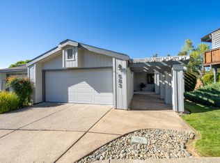 583 Suncreek Trl, Redding, CA 96003