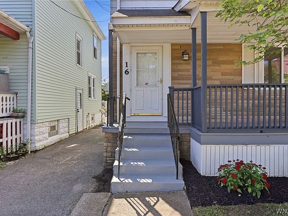 3rd image of 16 Prairie Ave
