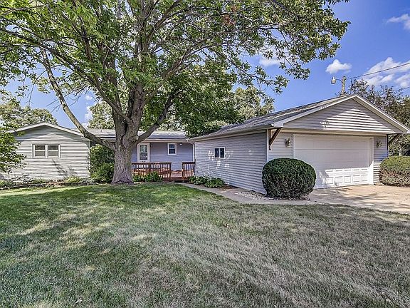 2nd image of 491 Juniper Dr