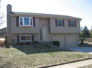 971 Ridenour Rd, Columbus, OH