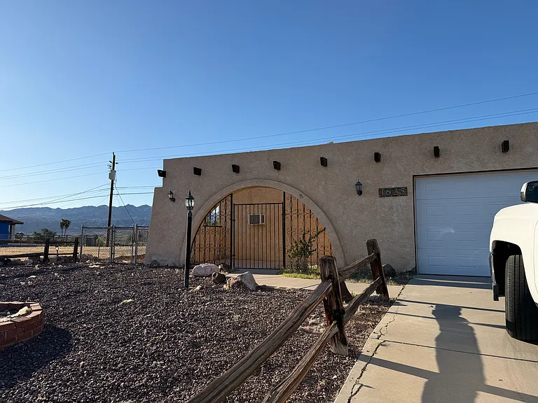 1625 Dorado Dr — Photo 2