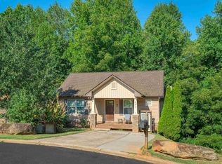 643 Fawn Branch Trl, Boiling Springs, SC 29316