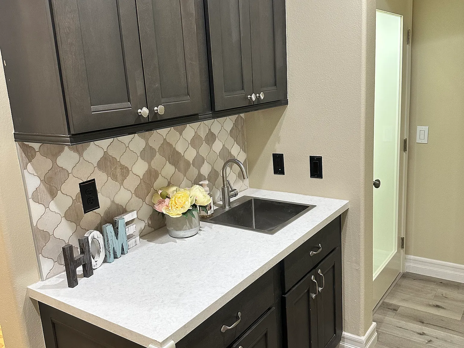 1 bed, 550 sqft, $2,395 — Photo 3