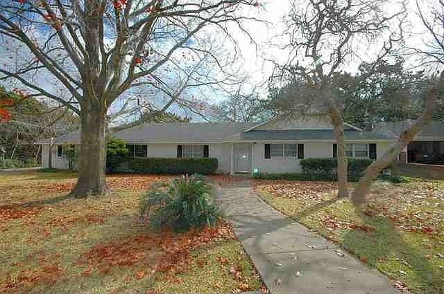 1st image of 5524 Shadywood Dr
