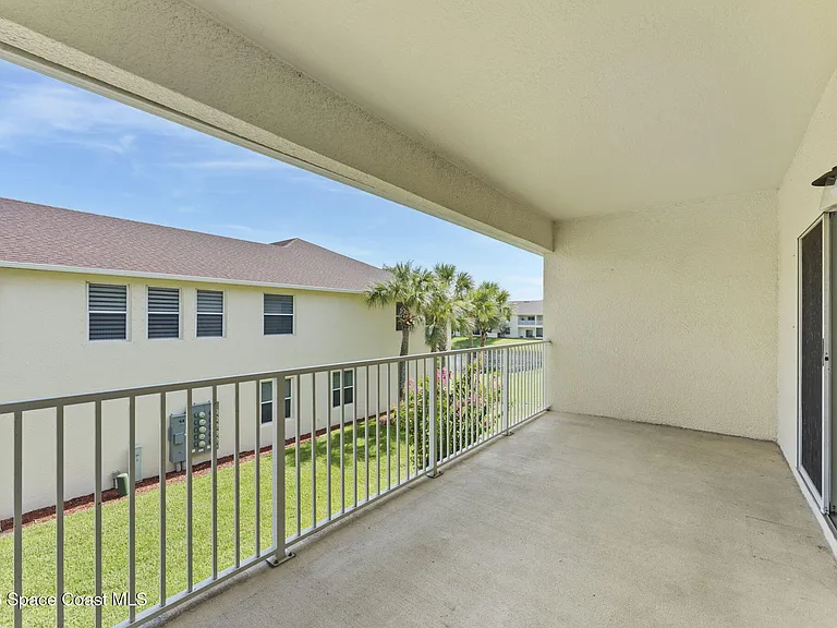 907 Ocaso Ln #201 — Photo 18
