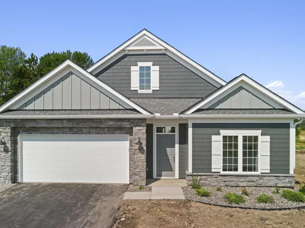 3660 Coral Bell Dr, Shakopee, MN 55379