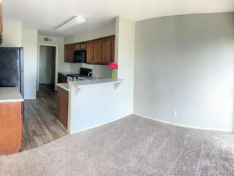 6000 S Memorial Dr — Photo 13