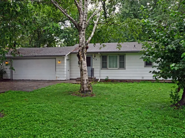 813 Independence Ave N, Champlin, MN 55316